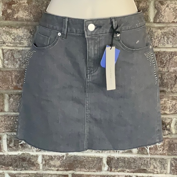 Calvin Klein jeans skirt - Picture 3 of 11